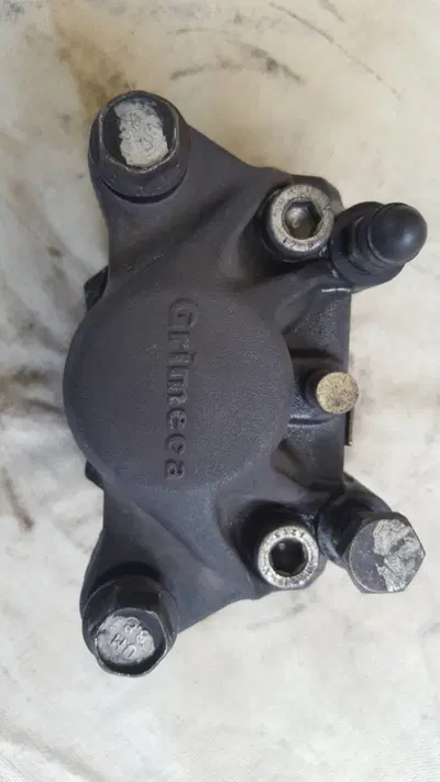 Pinza Post Burgman 150 Suzuki