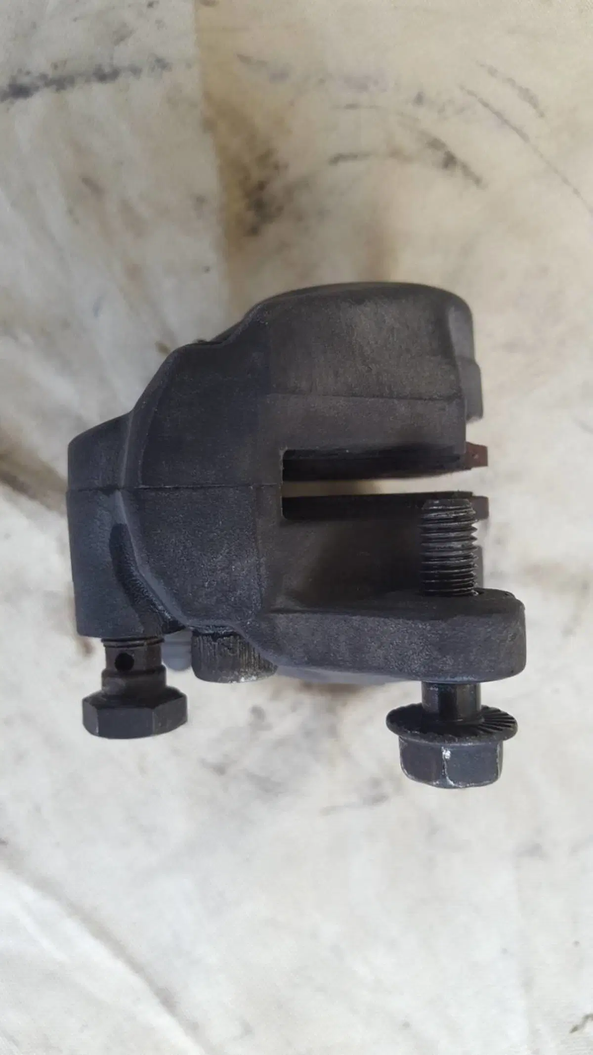 Pinza Post Burgman 150 Suzuki (4)