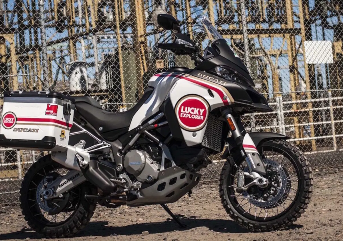 Ducati Multistrada 1200 Enduro "Lucky Strike", nuova livrea dagli USA