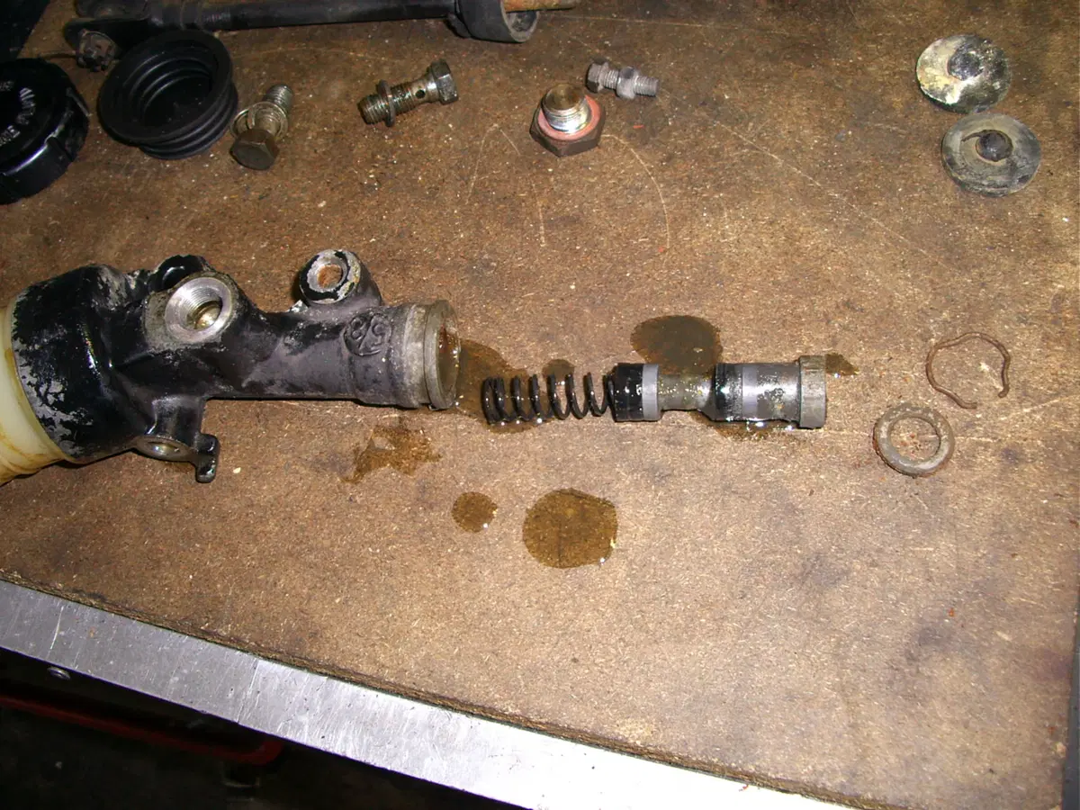 Restaurando, puntata 13: Kawasaki Z 1000 197? (40)