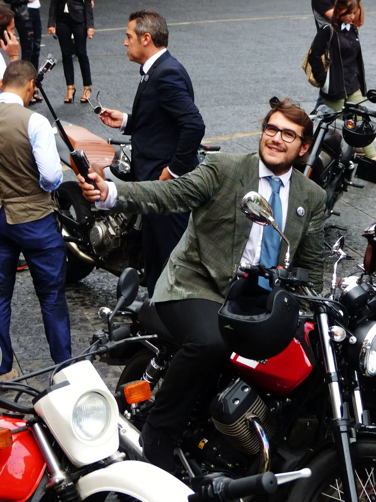 Distinguished Gentleman's ride 2015: raccolti più di due milioni di dollari