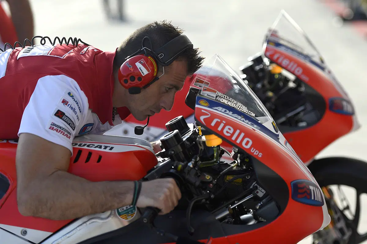 MotoGP, Aragon 2015. Le foto più spettacolari (12)