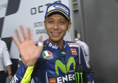 MotoGP 2017. Rossi: Ho dovuto rallentare e Dovi mi ha fregato