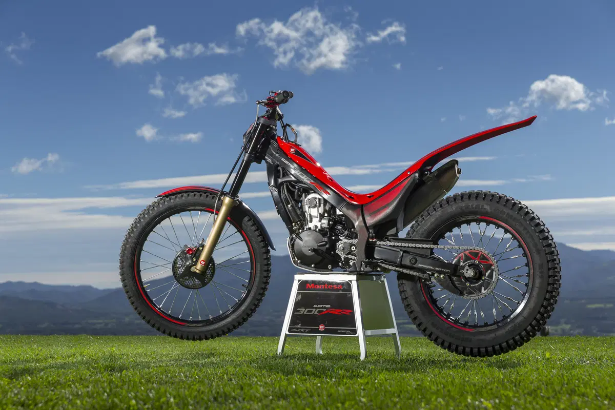 Montesa Cota 300RR (12)
