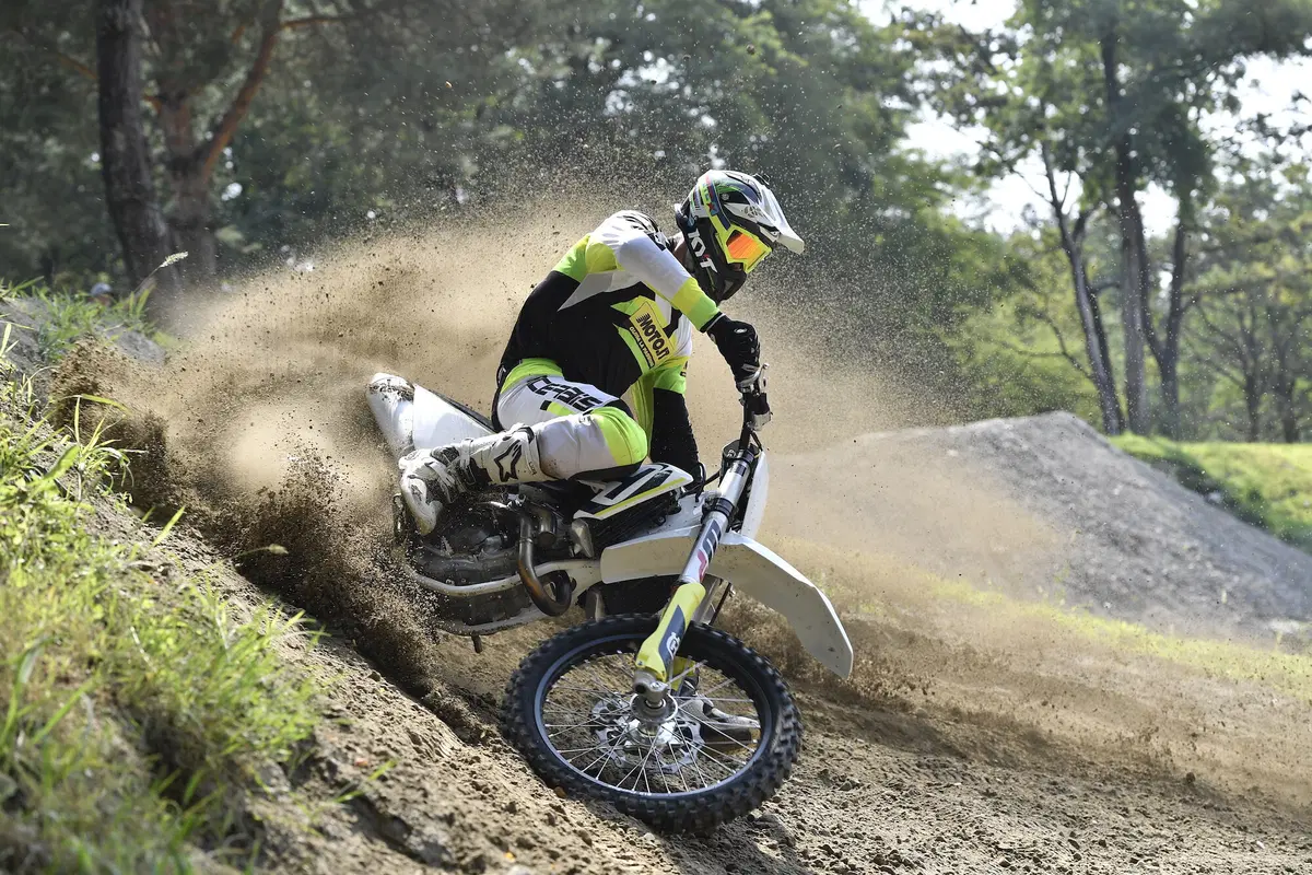 Husqvarna FC e TC Cross 2018 (10)