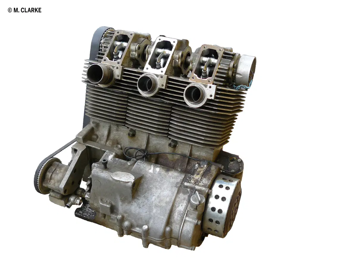 I 3 cilindri quasi Ducati di Borgo Panigale (5)