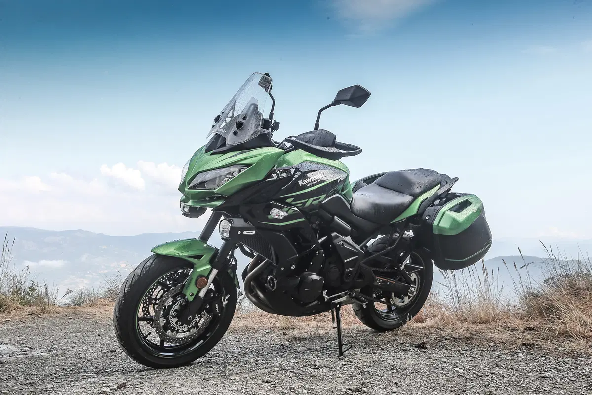 Honda NC 750X DCT vs Kawasaki Versys 650: sfida tra crossover di successo (2)