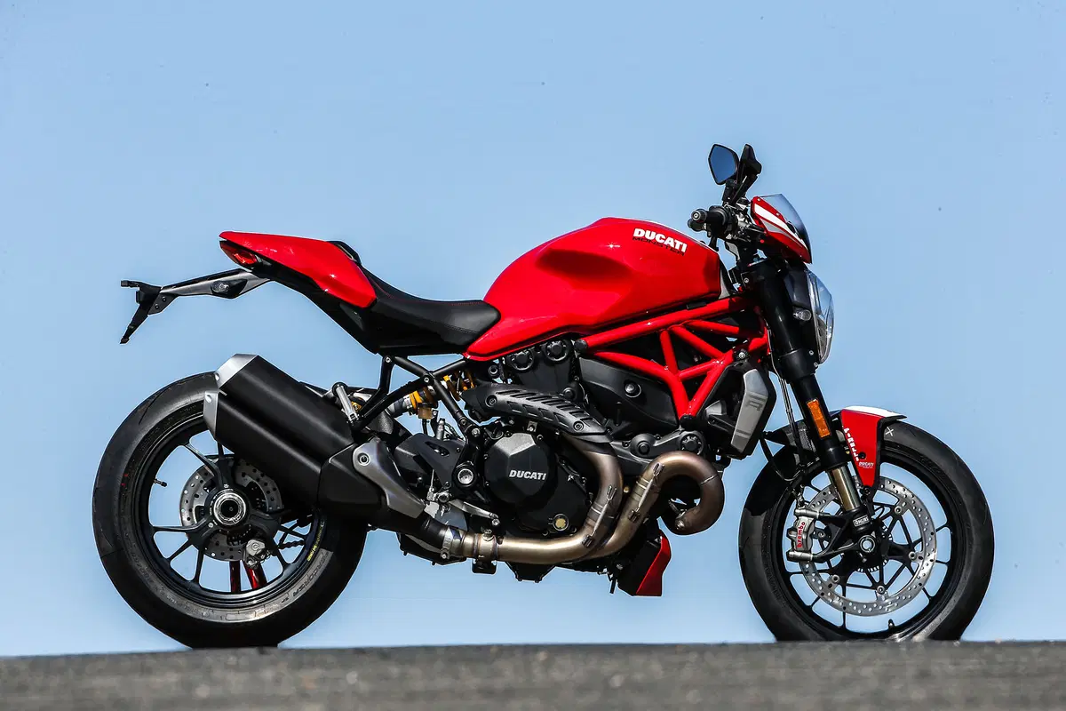  Ducati Monster 1200 R (20)