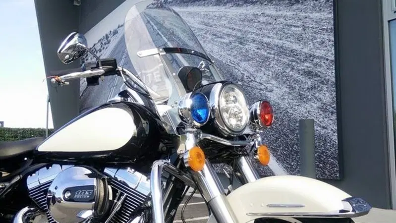 Harley-Davidson Road King Police
