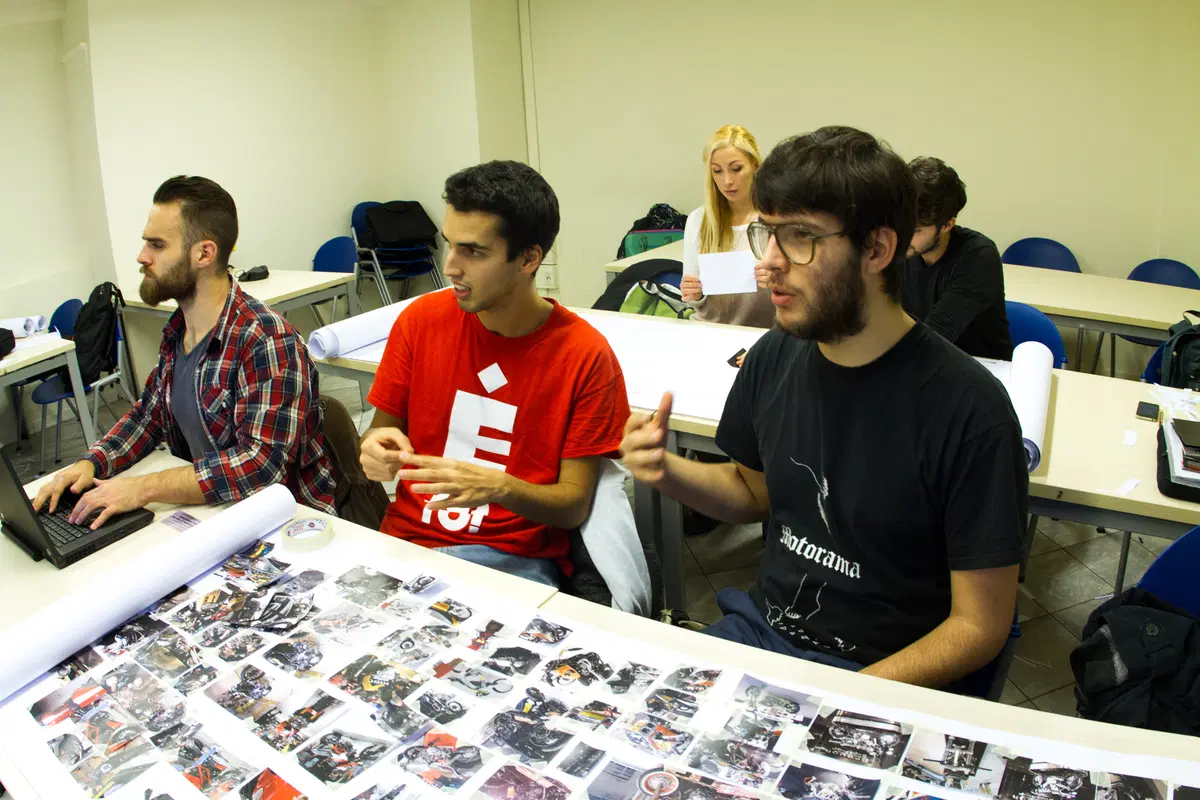 Moto.it e lo IED insieme a BMW per le tesi di laurea 2016  