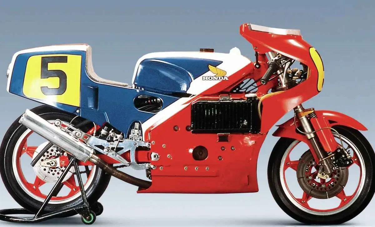 Le 5 moto da GP da ricordare (12)