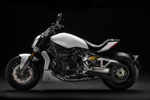 Ducati XDiavel S “Iceberg White” al Faaker See (3)