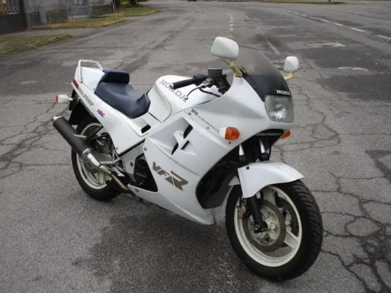 Honda VFR 750 F (1990 - 93)