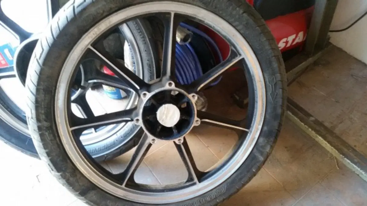 Restaurando fai da te: Kawasaki Z400 J 1981 (27)