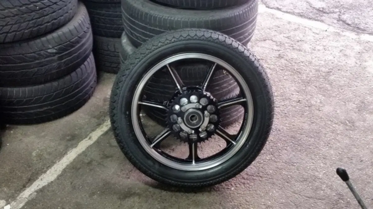 Restaurando fai da te: Kawasaki Z400 J 1981 (29)