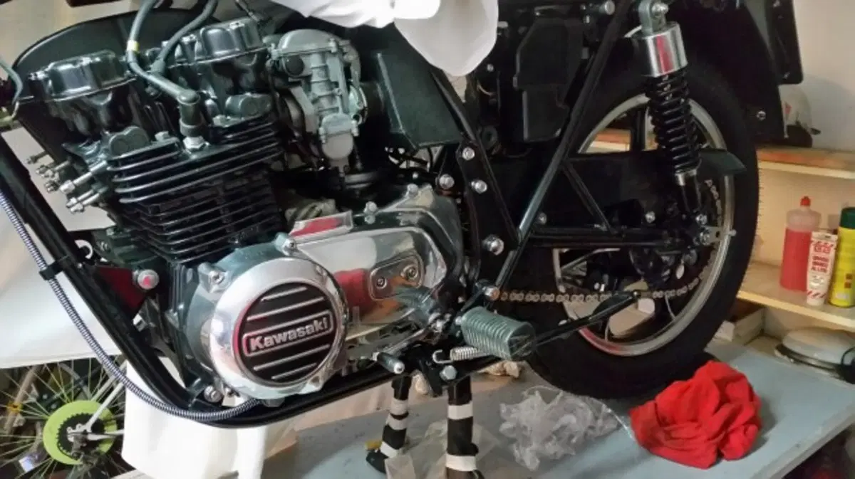 Restaurando fai da te: Kawasaki Z400 J 1981 (37)