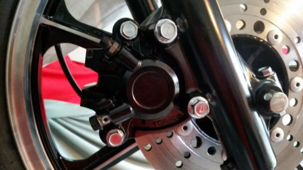 Restaurando fai da te: Kawasaki Z400 J 1981 (40)