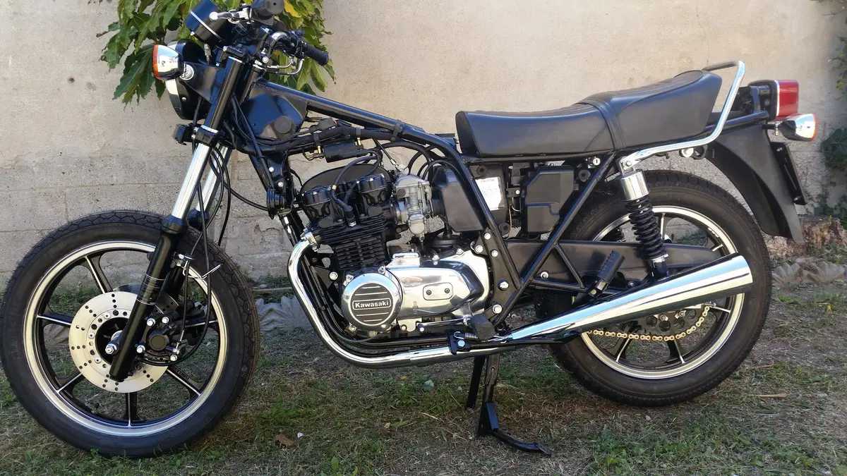Restaurando fai da te: Kawasaki Z400 J 1981 (66)