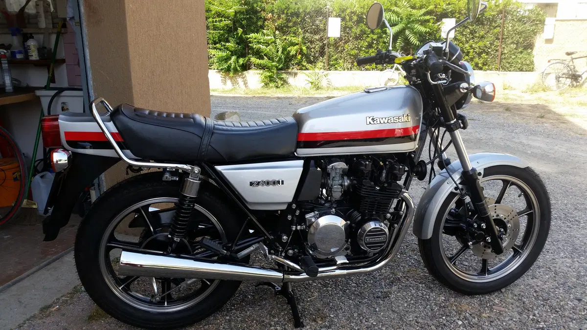 Restaurando fai da te: Kawasaki Z400 J 1981 (67)