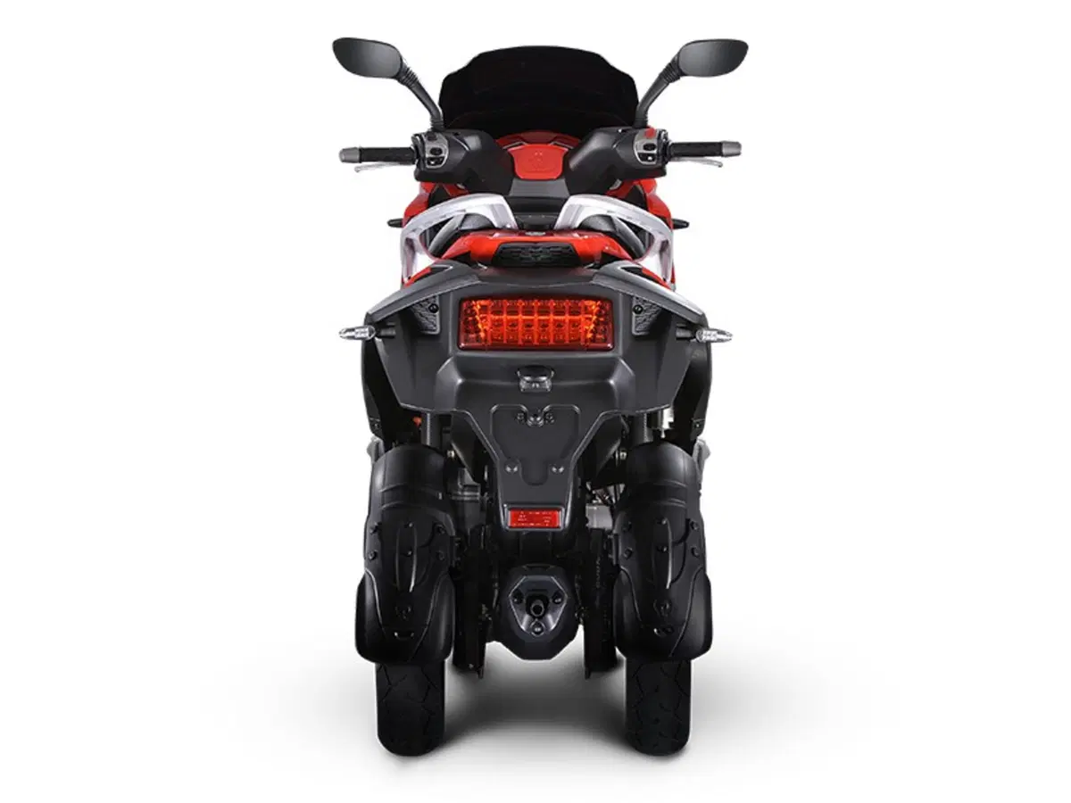 Quadro Quadro 4 Quadro 4 (2017 - 18) (7)