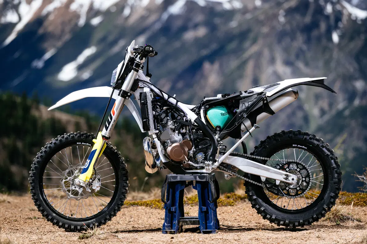 Husqvarna TE 300 TE 300i (2018) (4)