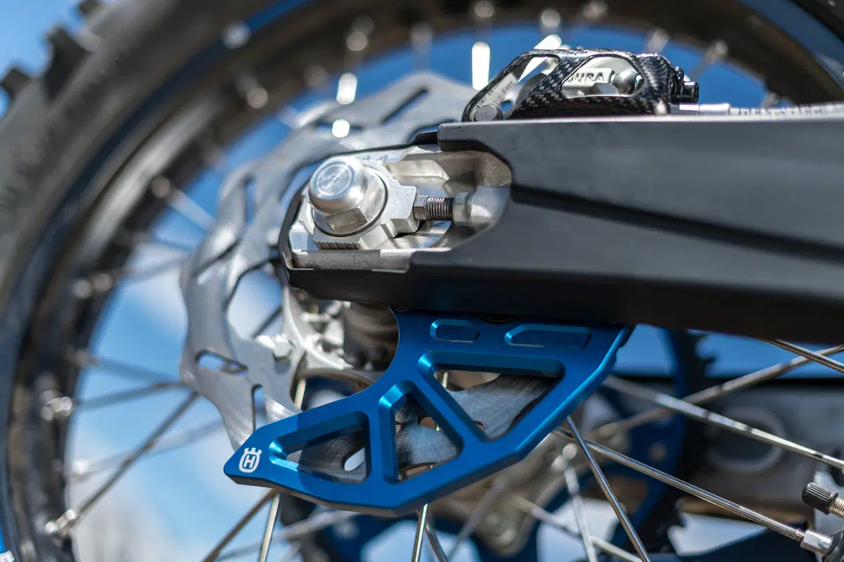 Husqvarna TE 250 TE 250i (2018) (10)