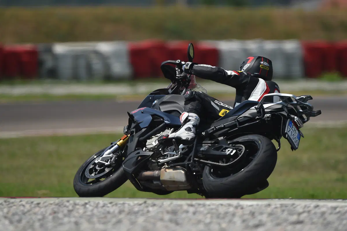 Comparativa: pneumatici Sport-street (3)