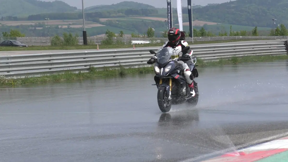 Comparativa: pneumatici Sport-street (4)
