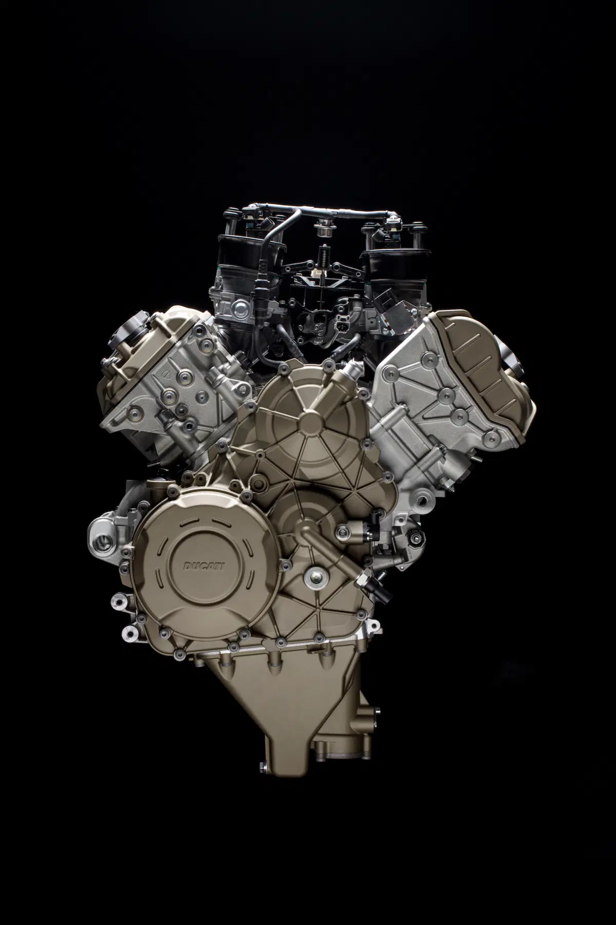 Ducati Desmosedici Stradale, il motore della nuova Panigale V4 (21)