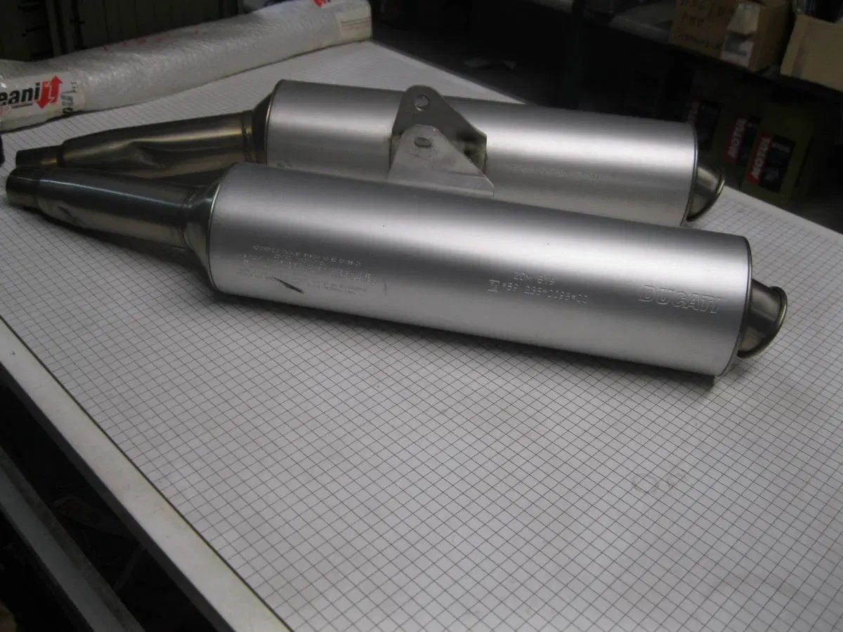 SILENZ DUCATI SS 750/900 SUPER SPORT 750 / 900 (2)
