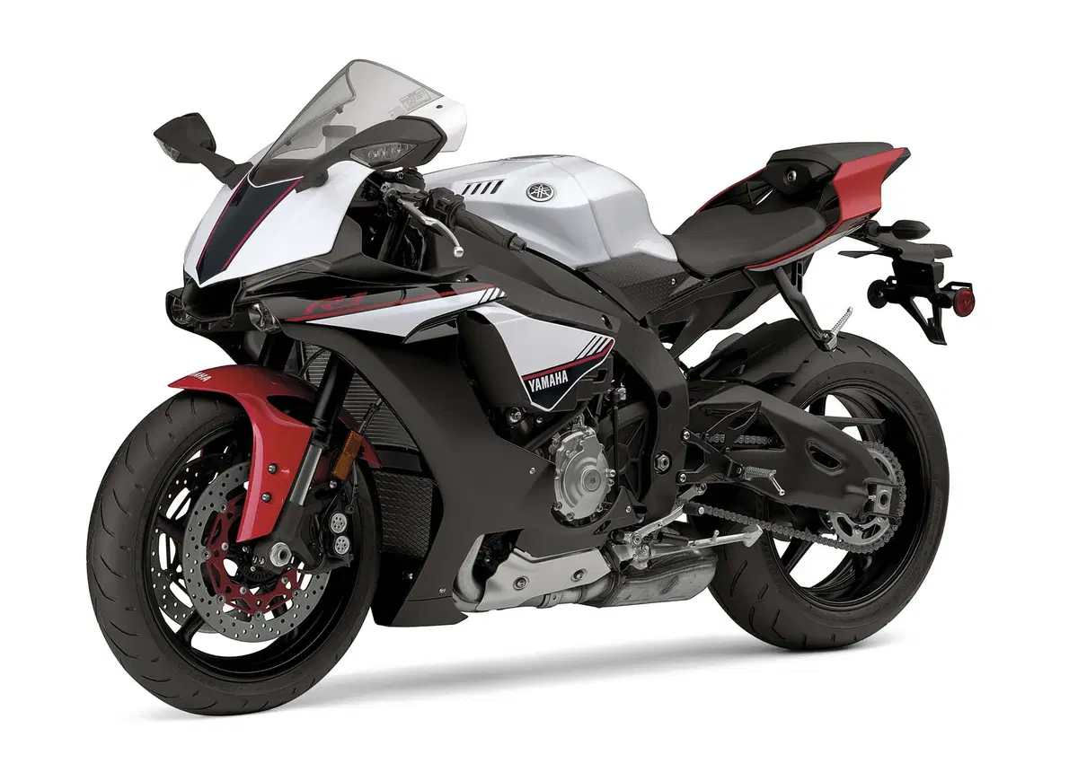 Yamaha YZF-R1 S 2016, nuova versione economica (2)