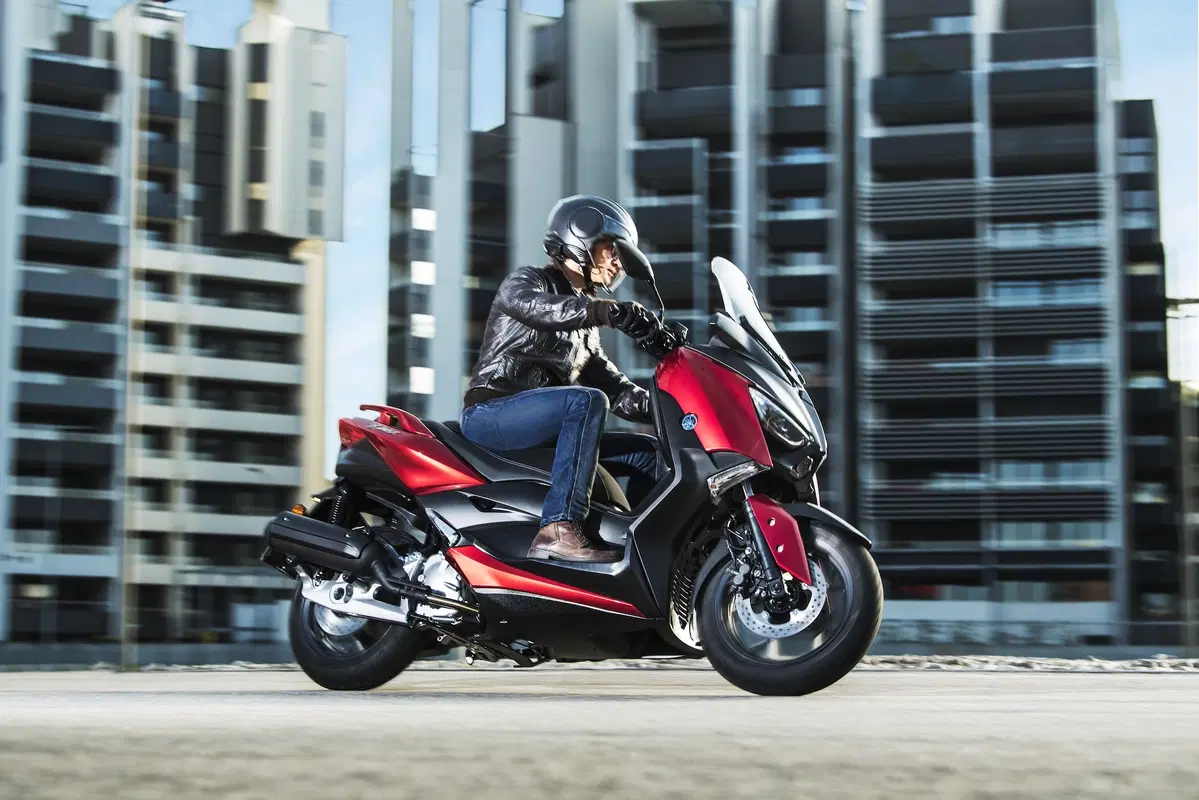 Nuovo Yamaha X-MAX 125 2018 (11)
