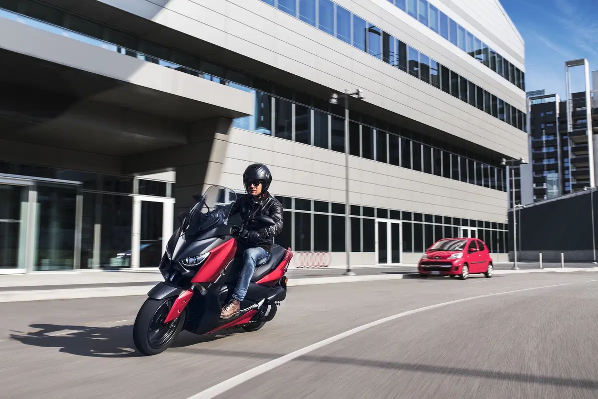 Nuovo Yamaha X-MAX 125 2018 (13)