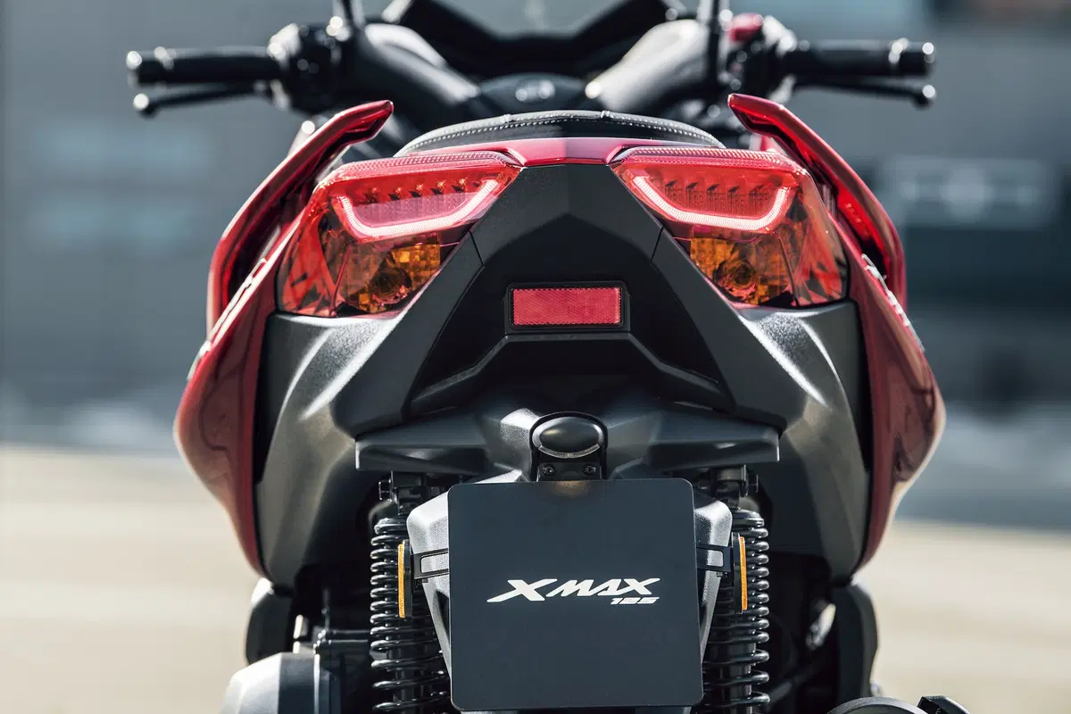 Nuovo Yamaha X-MAX 125 2018 (14)