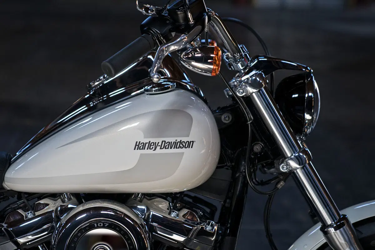 Harley-Davidson Softail 107 Low Rider (2018 - 20) - FXLR (7)