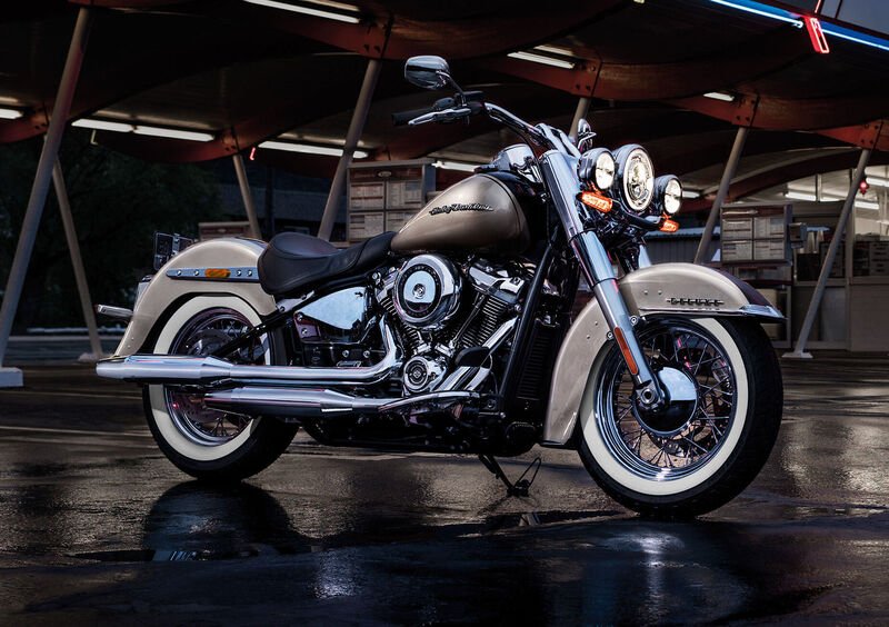 Harley-Davidson Softail 107 Deluxe (2018 - 20) - FLDE