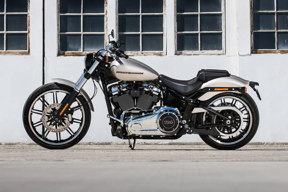 Harley-Davidson Softail 107 Breakout (2018 - 19) - FXBR