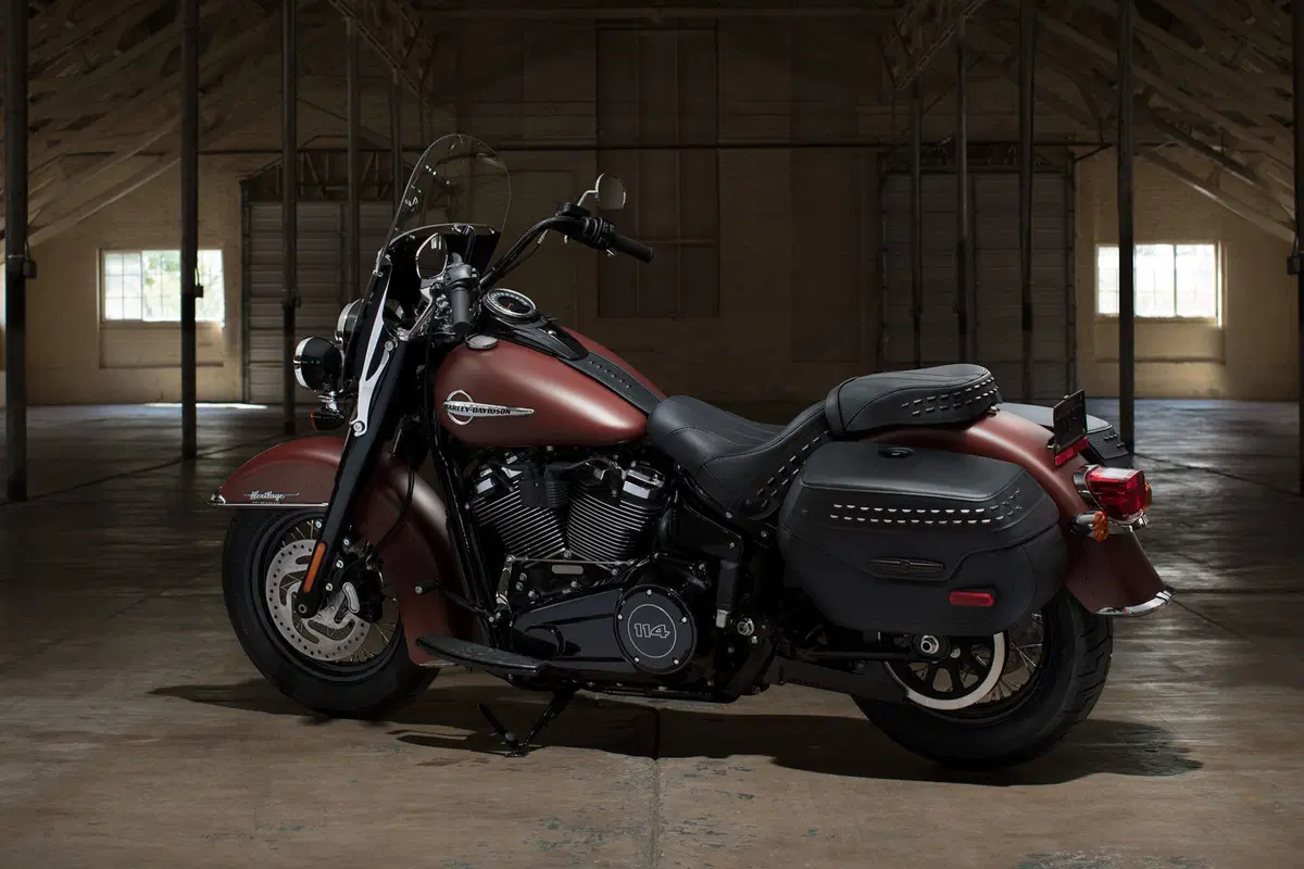 Harley-Davidson Softail 107 Heritage Classic (2018 - 19) - FLHC (5)