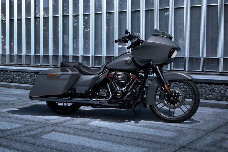 Harley-Davidson CVO - Custom Vehicle Operations 117 Road Glide (2018 - 19) - FLTRXSE