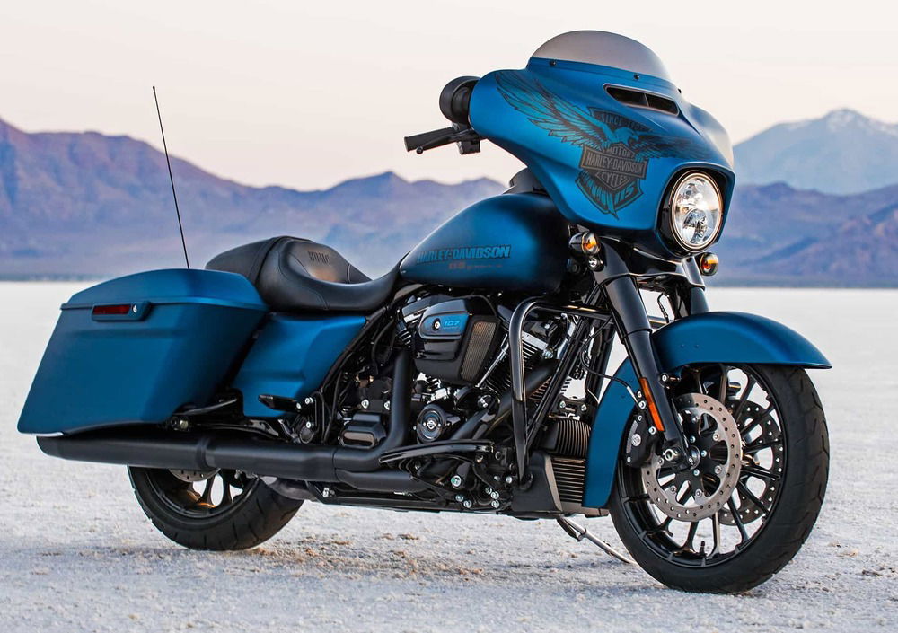 Harley-Davidson 107 Street Glide Special (2017 - 19) - FLHXS (2)