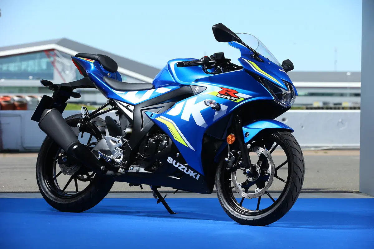 Suzuki GSX-R 125 e GSX-S 125