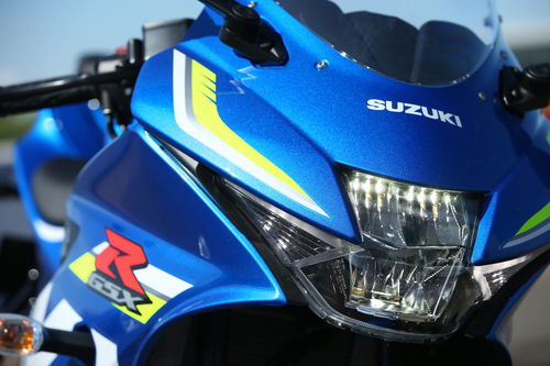 Il gruppo ottico della Suzuki GSX-R 125