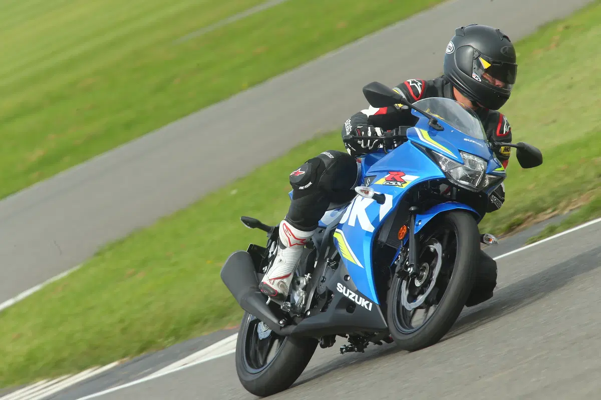 Suzuki GSX-R 125 e GSX-S 125