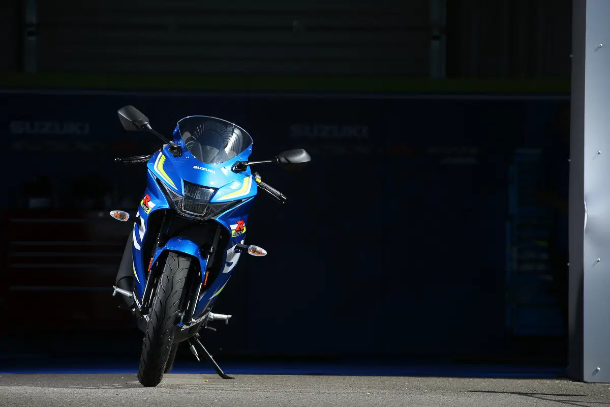 Suzuki GSX-R 125 e GSX-S 125 (16)