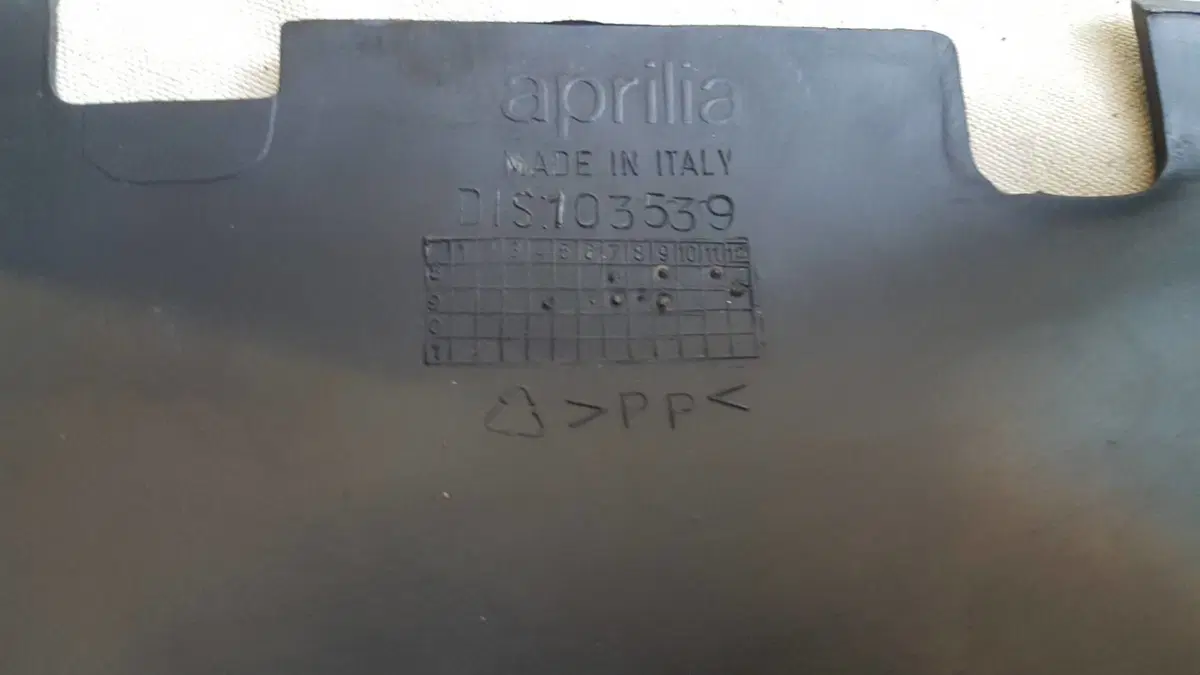 Scocca Nera Leonardo Aprilia (3)