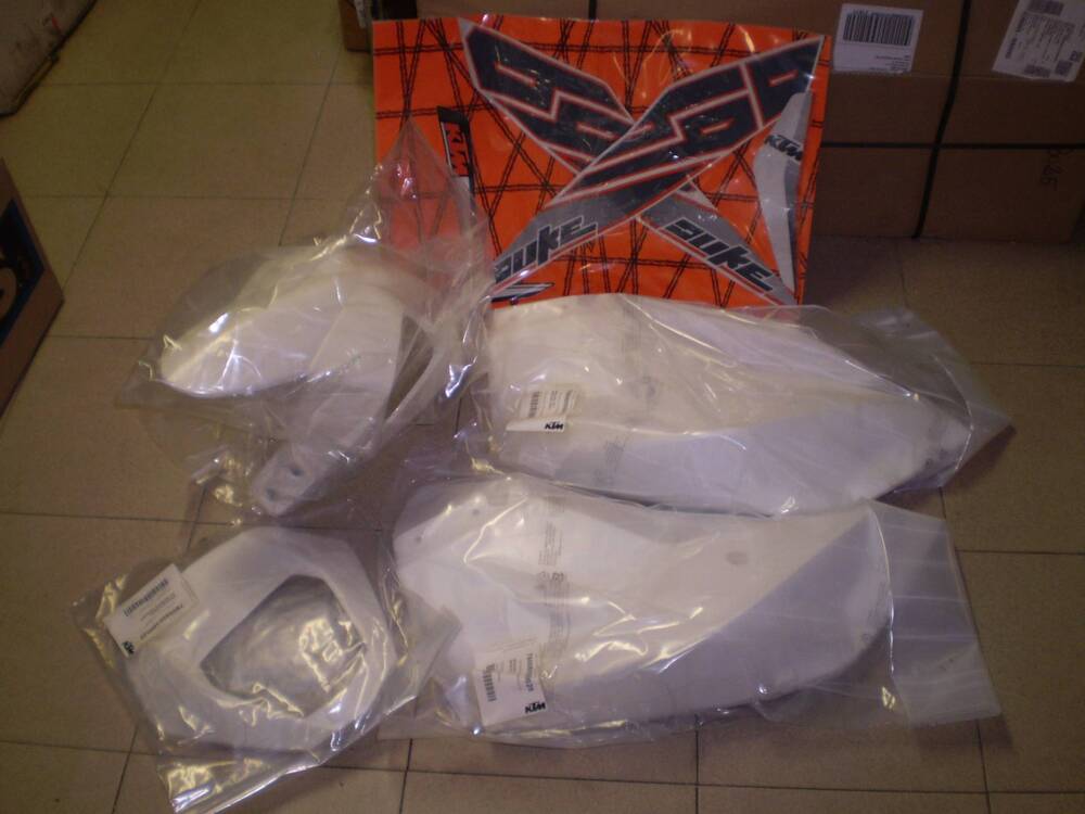 kit plastiche ktm duke