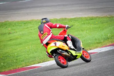 Malossi Day 2015, in pista con gli scooter preparati