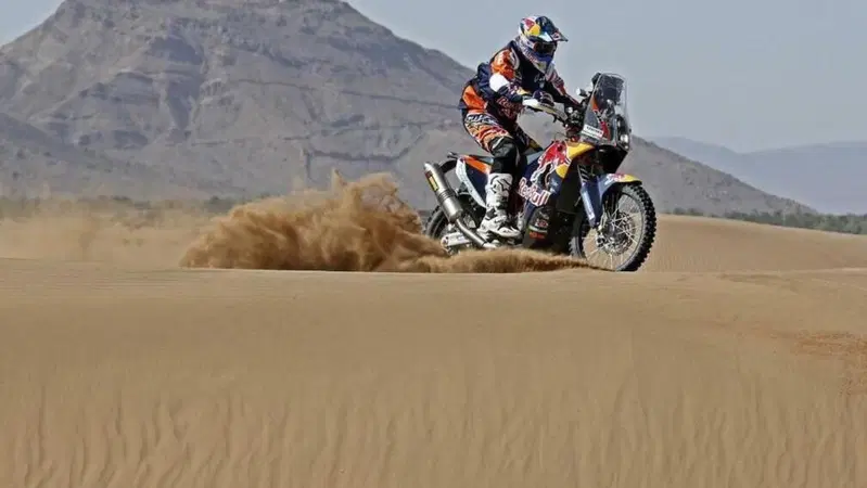 Rally del Marocco 2015. Day 4, Sunderland in testa