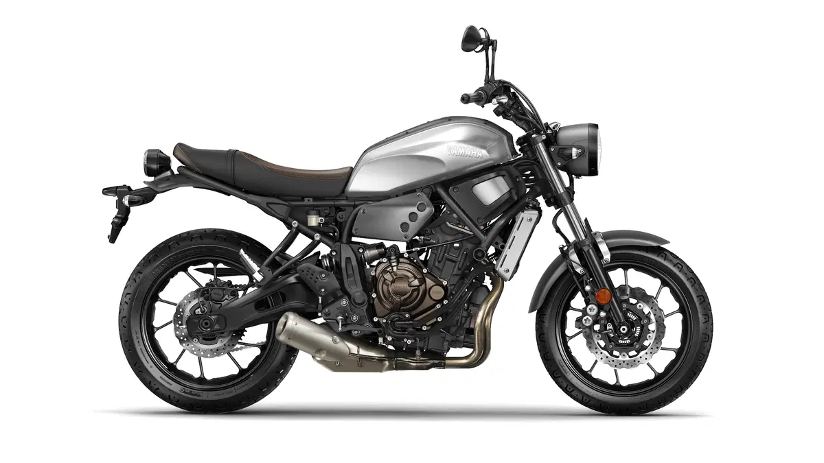 Yamaha XSR 700 e XSR 900 2018: nuove colorazioni (9)