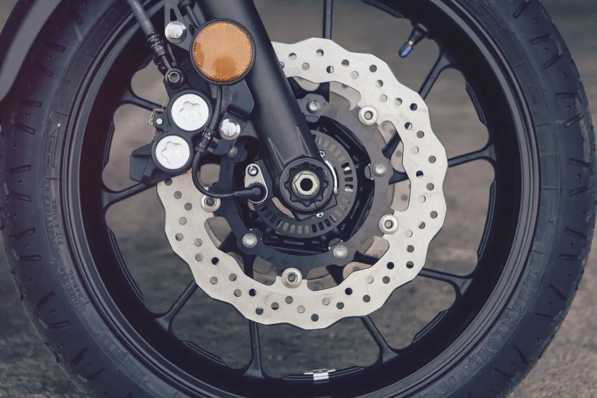 Yamaha XSR 700 e XSR 900 2018: nuove colorazioni (10)